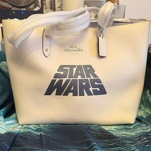 Authentic Coach White Leather Star Wars Logo Tote *unicorn*